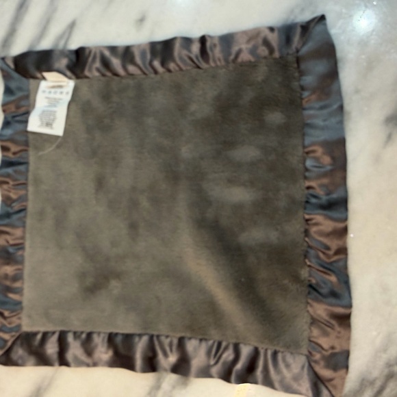 UGG Soft Gray Kids Slippers Bixbee and Lovey size 4/5 - Picture 10 of 12